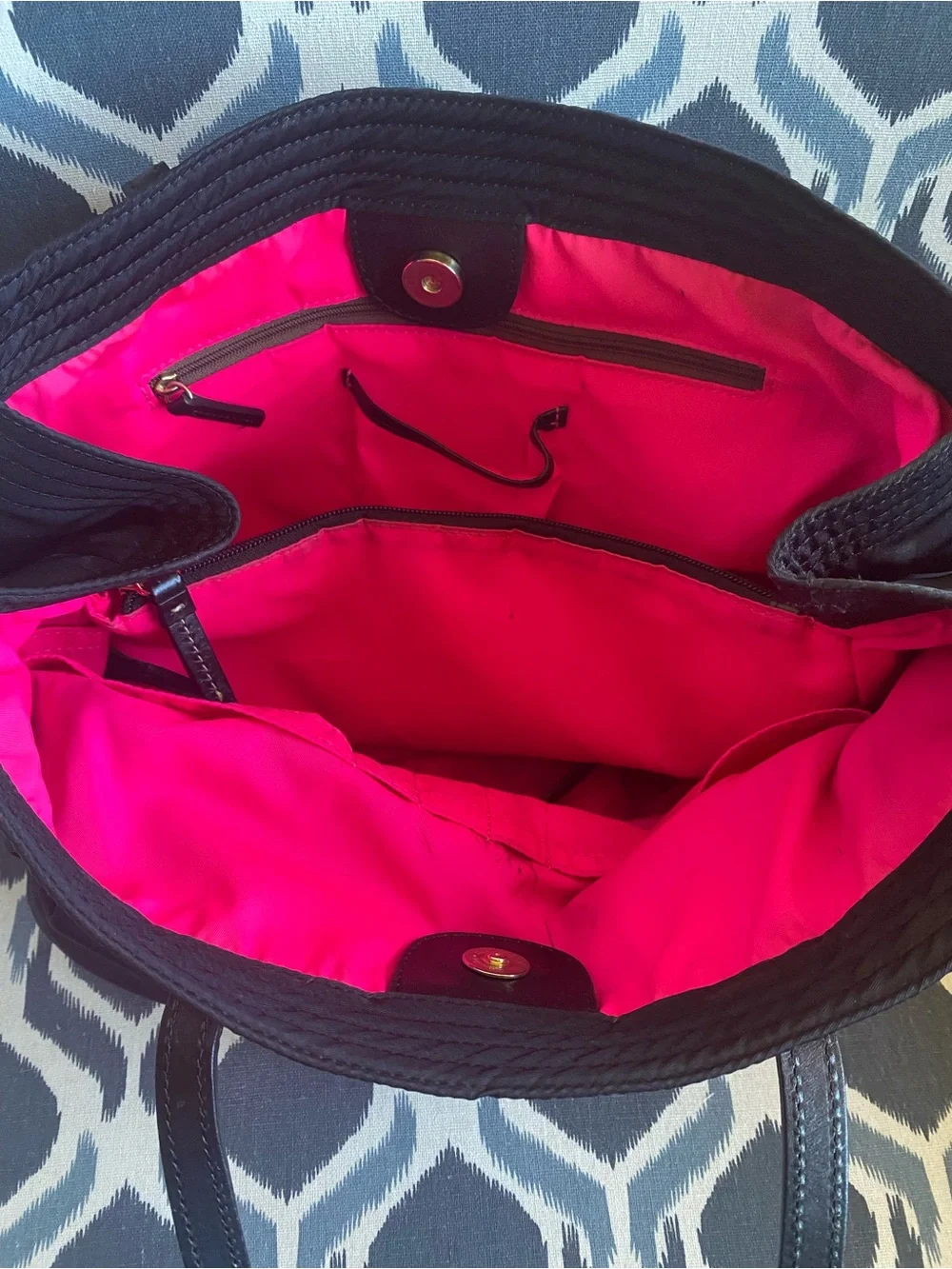 Dooney & Bourke Victoria Black Nylon And Leather Trim Tote Shoulder bag